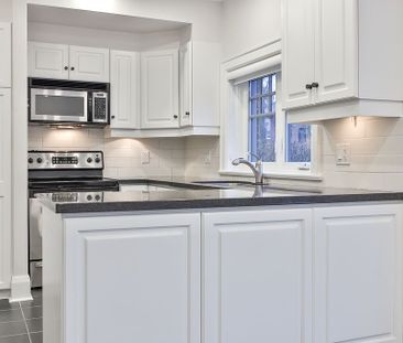 For Lease - 62 Inglewood Drive Unit# Main, Toronto, Ontario - Photo 5