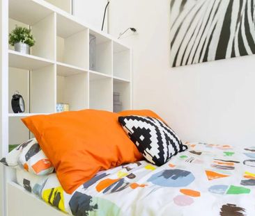 Via Larga, Milan, Lombardy 20122 - Photo 4