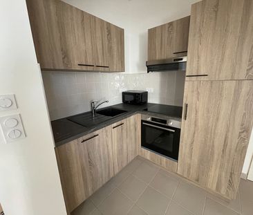 Location Appartement 2 pièces 47m² SECLIN 59113 - Photo 4