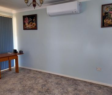 Three Bedroom Home Close to Town - Photo 2
