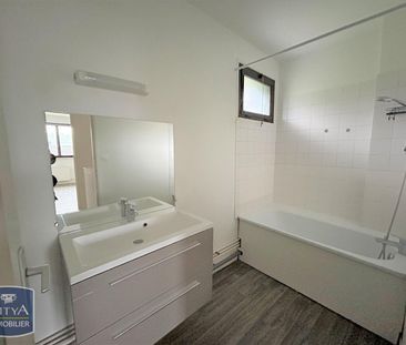 Location Appartement 5 pièces 99m² LE PALAIS SUR VIENNE 87410 - Photo 3