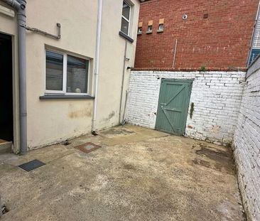 Room 3, 2 Haywood Ave, Belfast, BT7 3EU - Photo 6