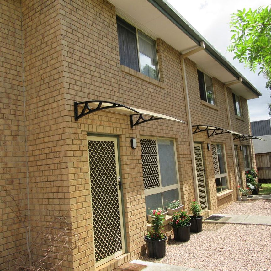 2 Bedroom Townhouse unit in Central Caboolture - Photo 1
