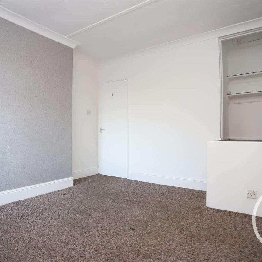 Raglan Street, Lowestoft, NR32 - Photo 1