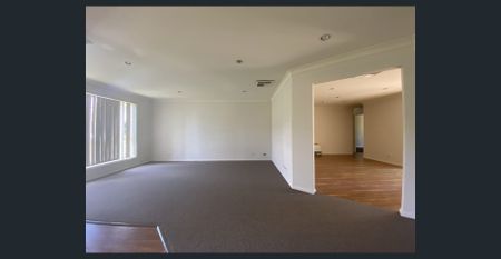 Spacious living in Sheoak Place - Photo 2