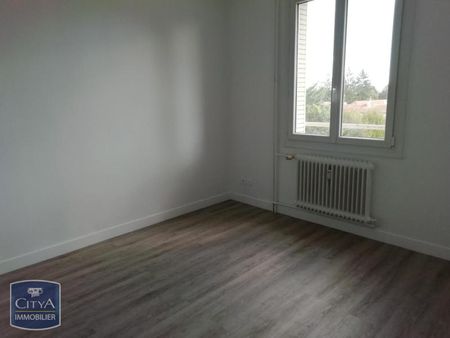 Location Appartement 3 pièces 68m² BOURG EN BRESSE 01000 - Photo 5