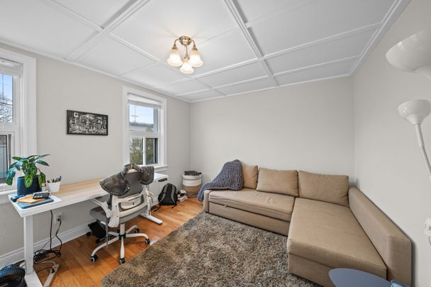 For Lease - 118 Willow Street, West Centre Town, Ontario - Photo 1