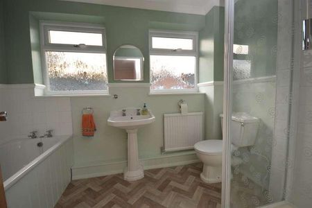 Murray Close, Braintree, CM7 - Photo 4