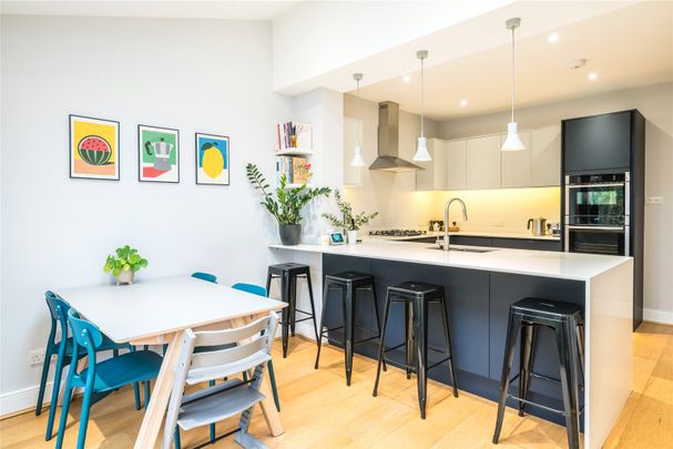 Gassiot Road, Tooting, SW17, London - Photo 1