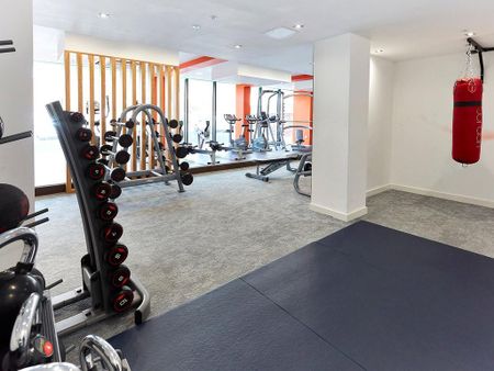 Studio to rent - Photo 3