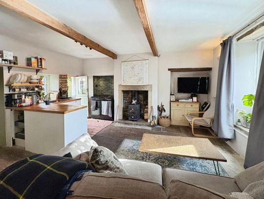 2 bedroom terraced house to rent - Photo 1