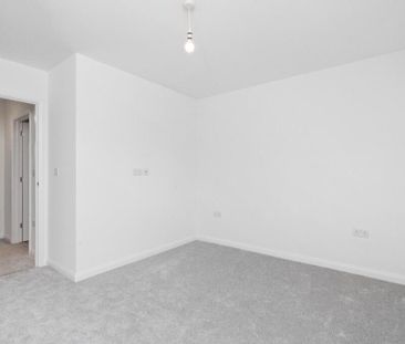 2 bedroom end of terrace house to rent - Photo 4
