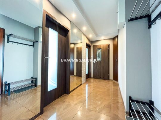 3 pok. oddzielne sypialnie, 2 balkony + duży salon - Photo 1