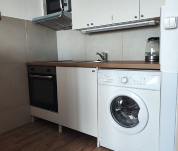 Pronájem bytu 1+kk 24 m² - Fotografie 2