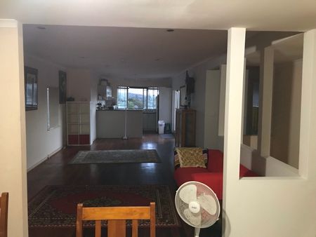 Mount Gravatt East - Photo 3