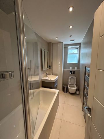 3 Bed Flat, Joanne House, W2 - Photo 5