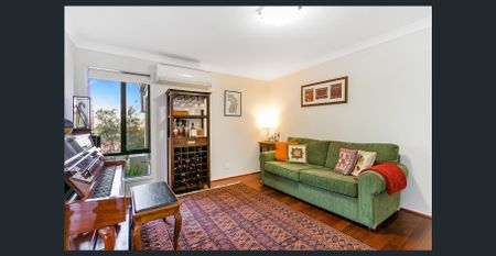 The ultimate location with views forever! - Photo 5