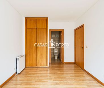 4 bedroom luxury Flat for rent in Porto, Distrito do Porto - Photo 5