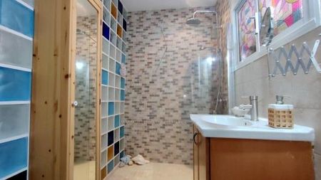 Charming flat available for long-term rent in Playa Jardín, Puerto de La Cruz. Fully equipped, with several terraces. A little slice of paradise. - Photo 5