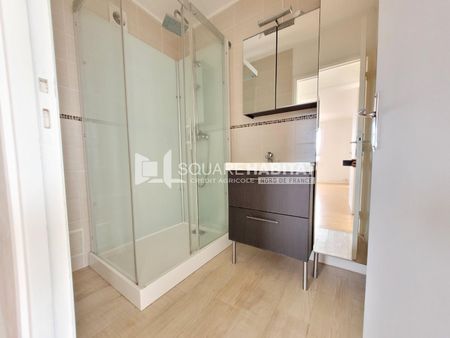 Location Appartement 3 pièces 79m² ARRAS 62000 - Photo 4