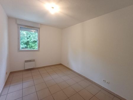 location Appartement T3 DE 61.57m² À AUTERIVE - Photo 3