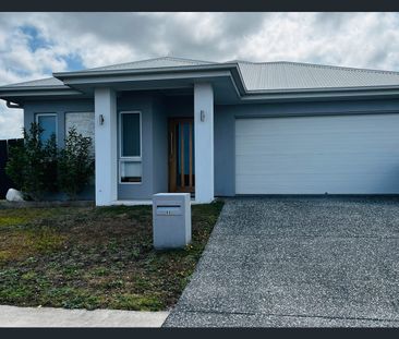 52 Snowy Cres, Nirimba, Qld 4551 - Photo 6