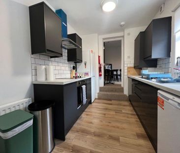 1 bedroom property to rent - Photo 6