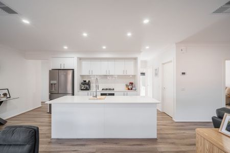 Positioned in a sought-after pocket of Diggers Rest - Photo 3