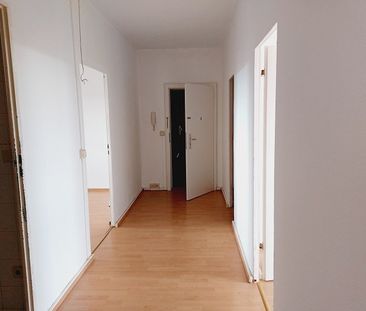 4 Raumwohnung mit Balkon in der 5 Etage - schnell sein lohnt sich - Foto 1