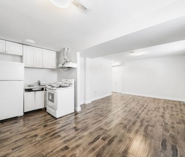 For Lease - 246 Hodgson Drive, Newmarket, Ontario - Photo 6