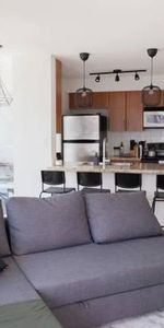 1 Bed / 1 Bath Stylish Furnished Condo DT Vancouver - Photo 4