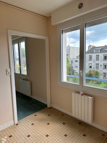 Grand studio idéalement placé - Photo 2