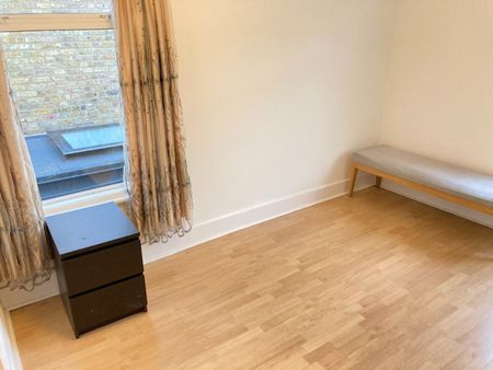 4 Bed Terraced House, Very Near Vespan Road Area, W12 - Photo 5