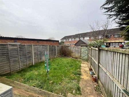 Wodehouse Walk, Newport Pagnell, MK16 - Photo 2