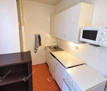 Kiadó átlagos állapotú panel lakás - Székesfehérvár - Fotó 4