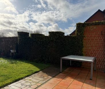 Halfopen woning met 3 slaapkamers, garage en een ruime tuin, in Zul... - Photo 5