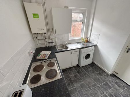 2 bedroom house to rent - Photo 2