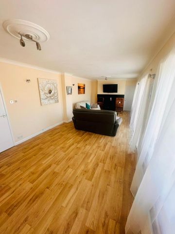 1 bedroom in a house share to rent - Photo 5