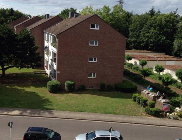 Demnächst frei! 3-Zimmer-Wohnung in Mönchengladbach Uedding - Foto 1