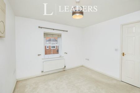 3 bedroom house to rent Thames Way, Hilton, Derby, Derbyshire, DE65 - Photo 2