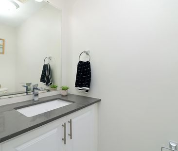 For Lease - 1747 Cobra Crescent, Burlington, Ontario - Photo 3