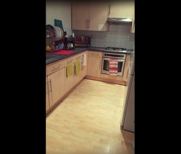 Room in a Shared Flat, Plashet Road, E13 - Photo 4