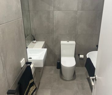 Pascoe Vale - Photo 2