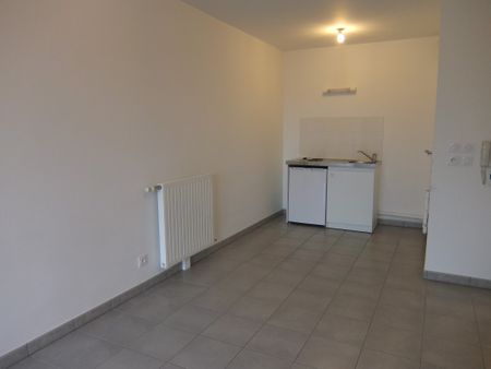 Location Appartement 1 pièce 34m² ST HERBLAIN 44800 - Photo 2