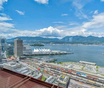 2BR 2BA w/ 2 parkings & unobstructed water view in Downtown Vancouver - Photo 1