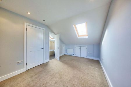 5 bedroom terraced house to rent - Photo 2