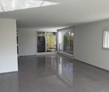 5.5 Zimmer Gartenwohnung in Unterägeri - Photo 2
