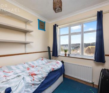 4 bedroom semi-detached house to rent - Photo 1