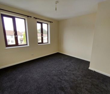 Johns Park, Redruth, Cornwall, TR15 1DX - Photo 2