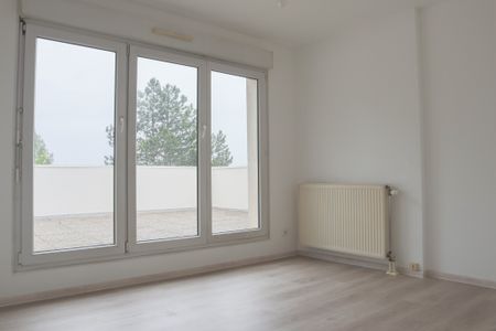 Location Appartement 3 pièces 63m² LUTTERBACH 68460 - Photo 4